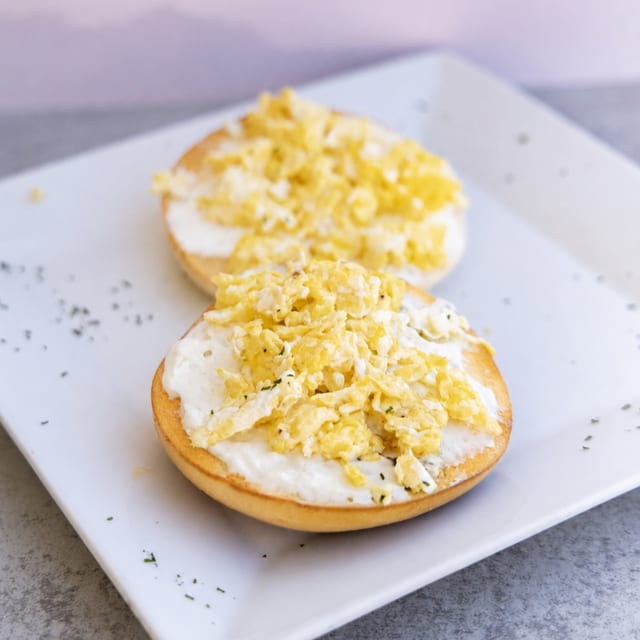 Bagel & Eggs.