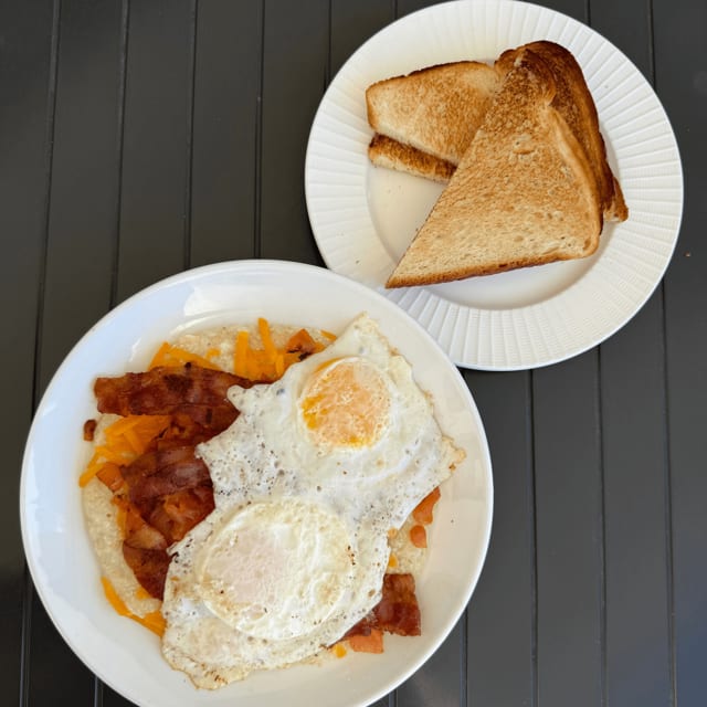 Grits Breakfast Bowl.