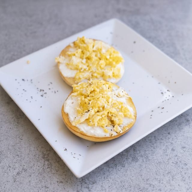 Bagel & Eggs.